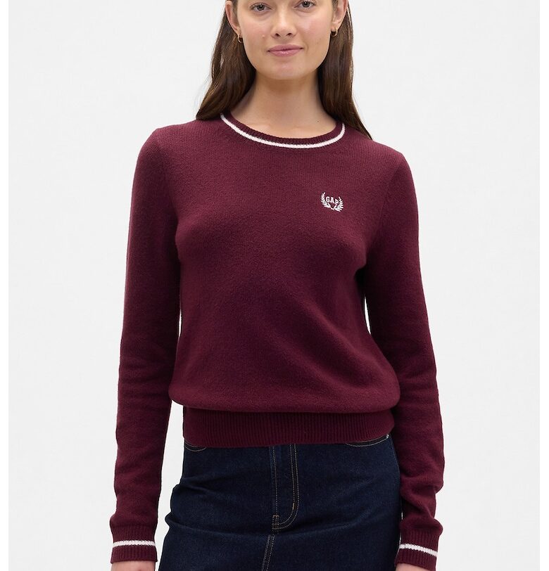 Пуловер с памук с овално деколте - Тъмночервен GAP