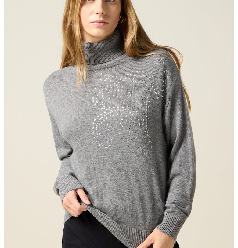 Пуловер с поло и декоративни камъни - Светло сив Oltre