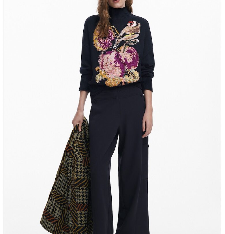 Пуловер с фигурален принт - Черен/Аметист/Зелени аспержи DESIGUAL