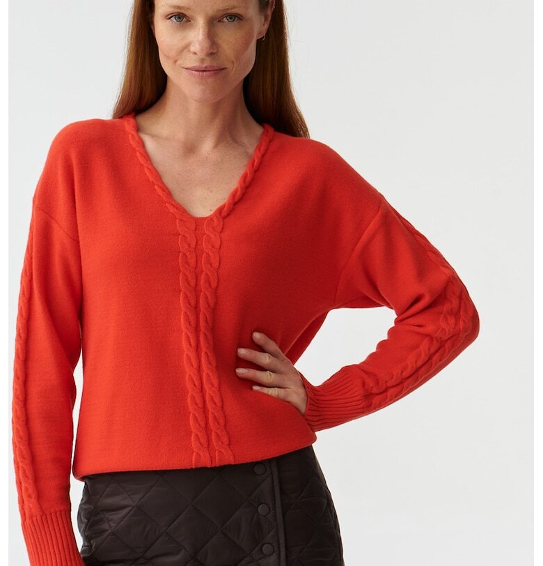 Пуловер с шпиц - Червен Tatuum