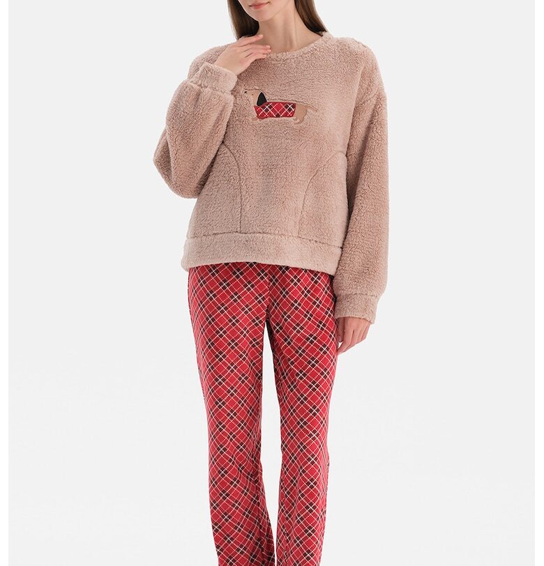 Пухена пижама с каре - Червен/Светлокафяв DAGI