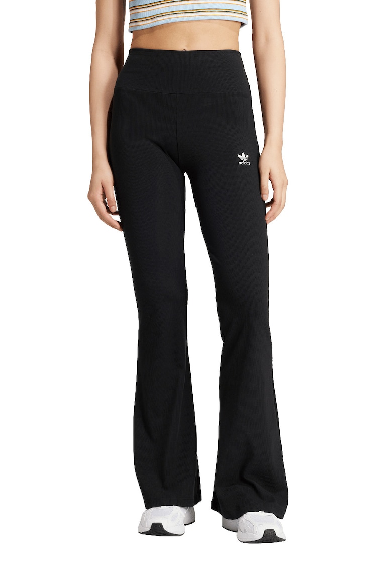 Разкроен клин Essentials - Черен adidas Originals