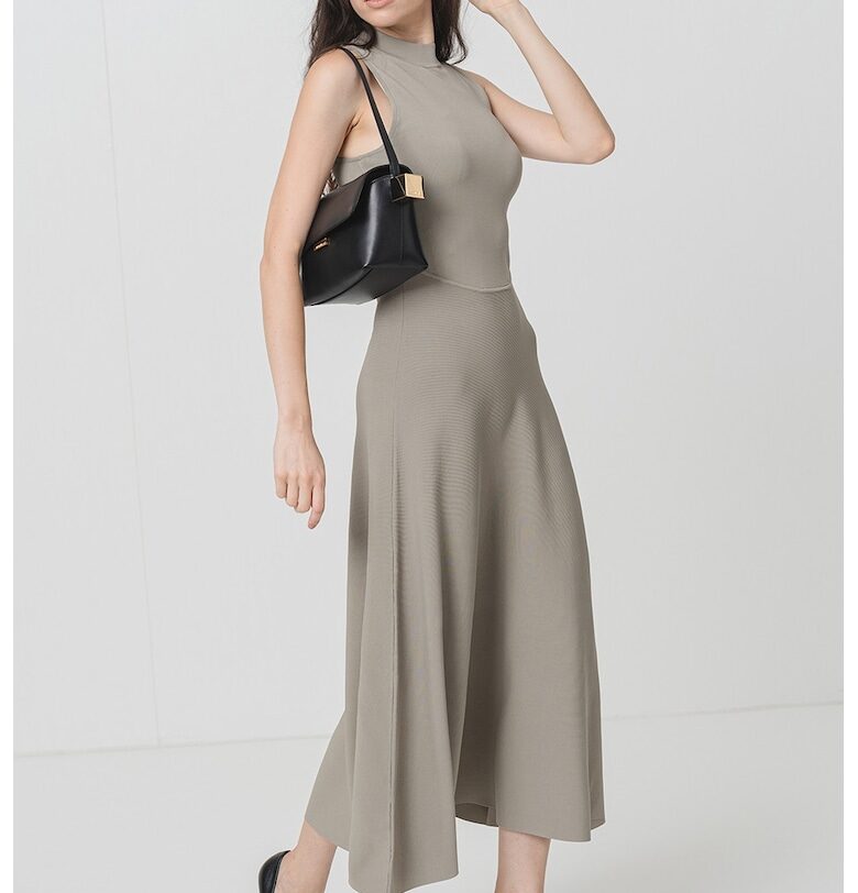 Разкроена дълга рокля - Бледозелен GUESS