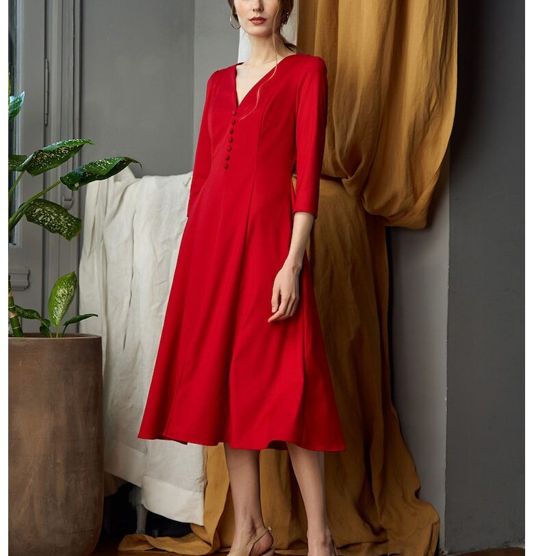 Разкроена миди рокля с шпиц - Аленочервен Noria Anis