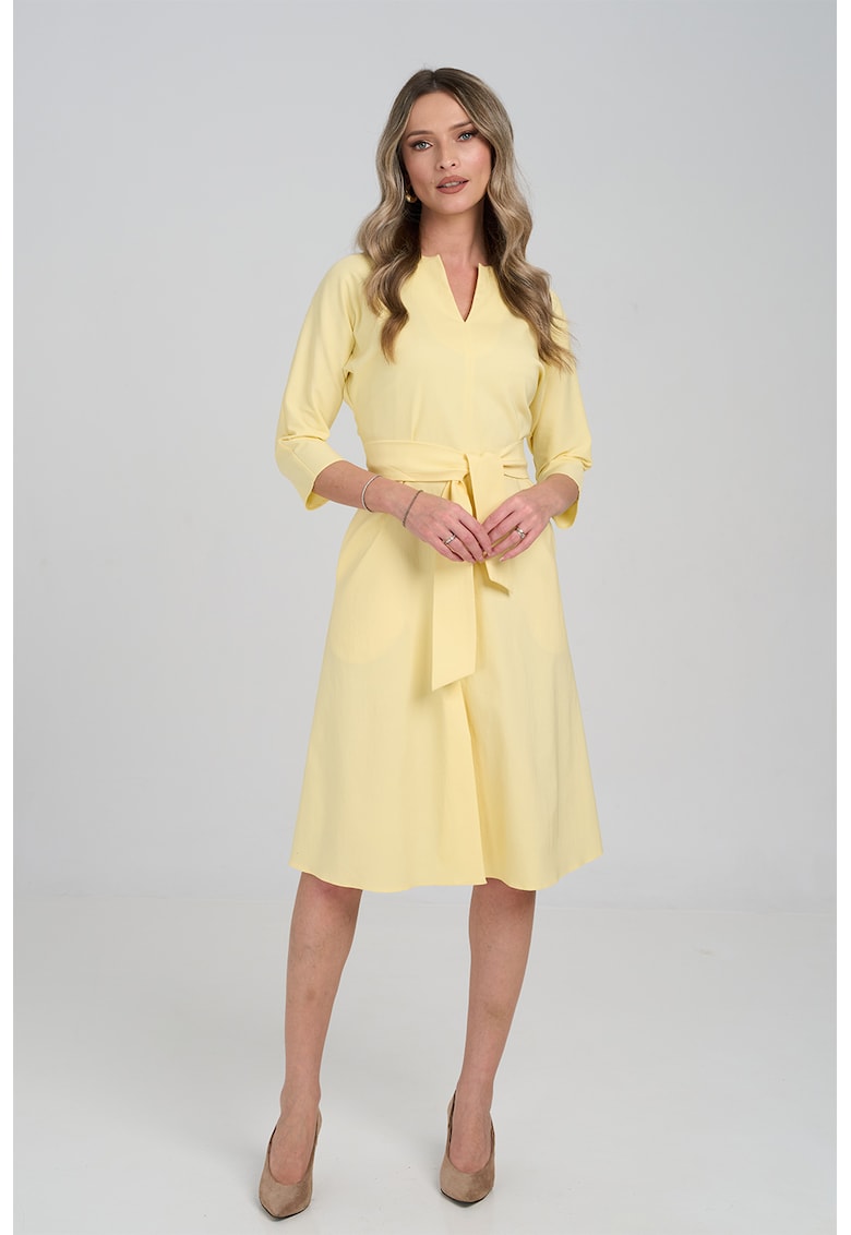 Разкроена рокля - Светло жълто Couture de Marie
