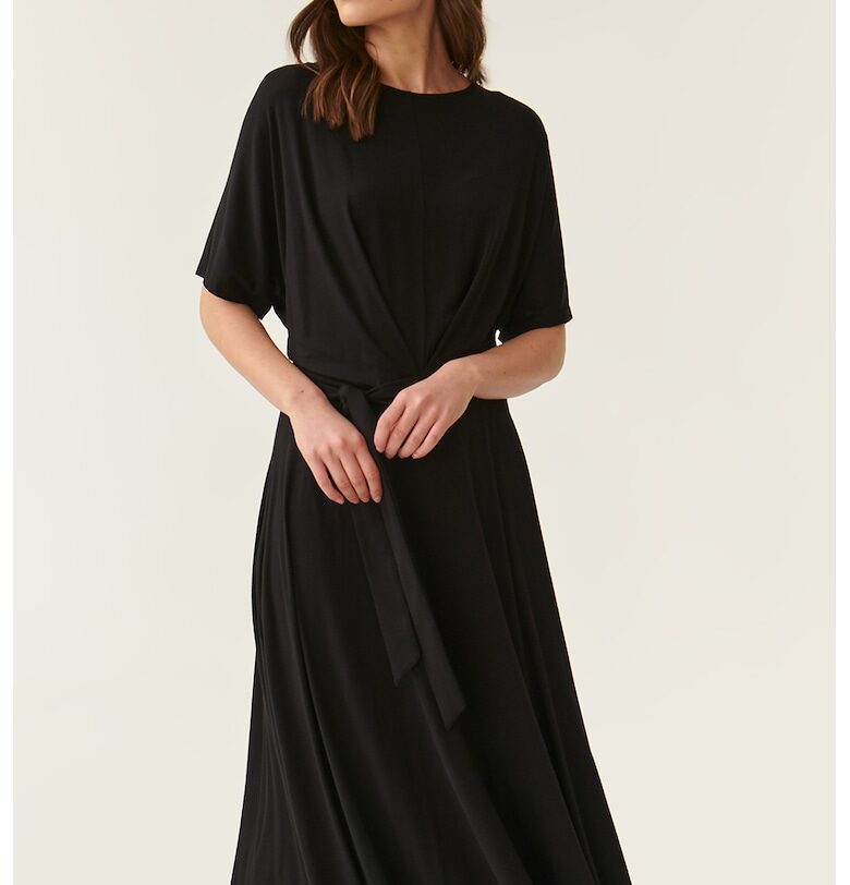 Разкроена рокля - Черен Tatuum