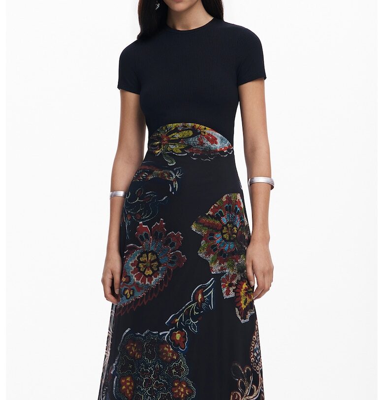 Разкроена рокля с графика - Червен/Черен/Син DESIGUAL