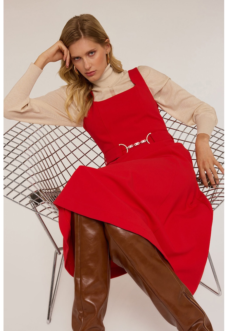 Разкроена рокля с квадратно деколте - Червен Motivi