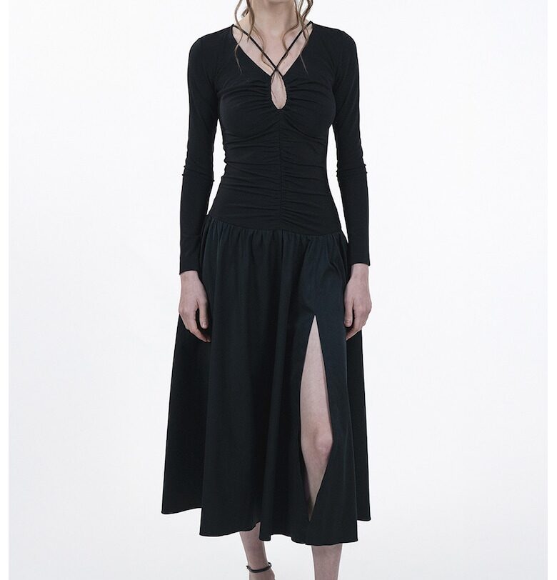 Разкроена рокля с цепка - Черен Maellie