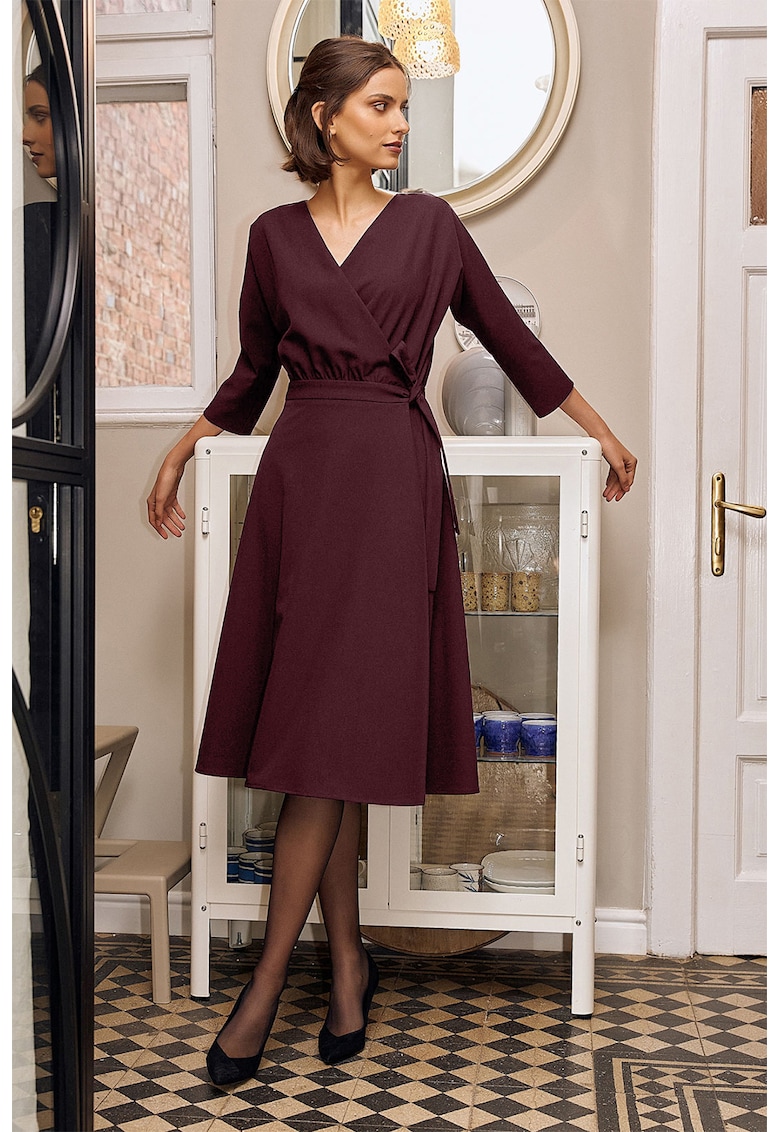 Разкроена рокля със сърцевидно деколте Noria Anis