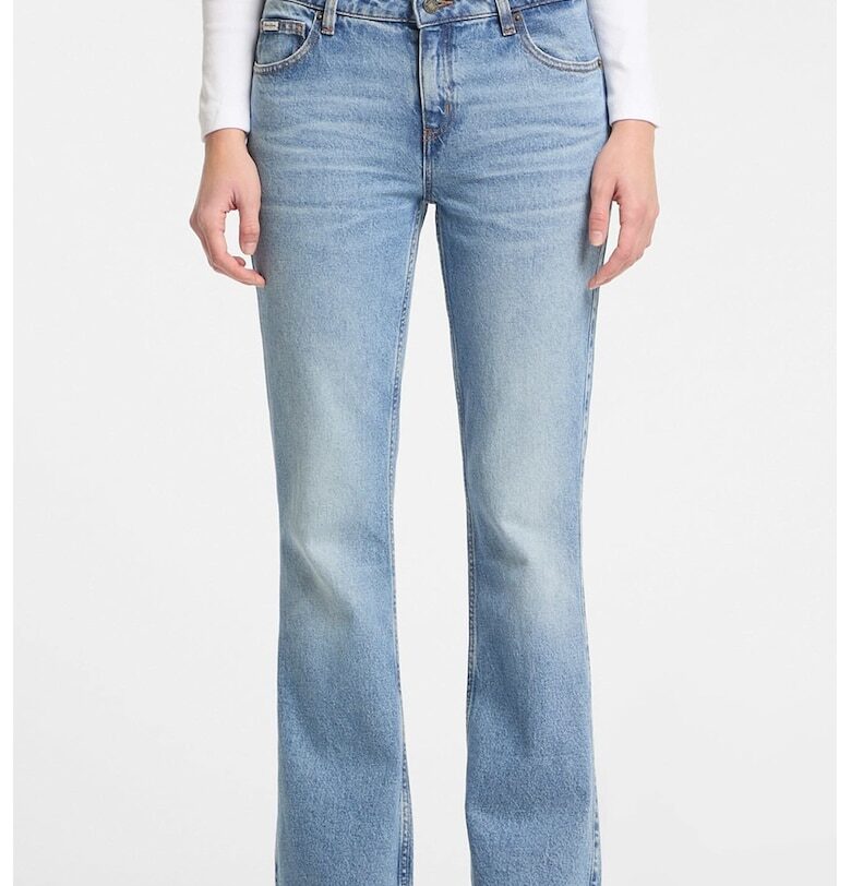 Разкроени дънки с ниска талия - Светлосин GUESS JEANS