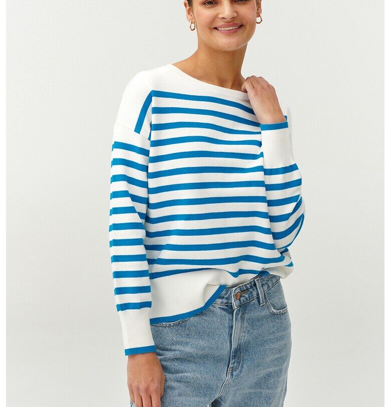 Раиран пуловер с овално деколте - Бял/Син Tatuum