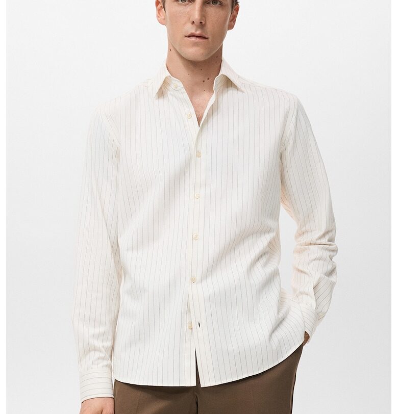 Раирана риза с копчета на яката - Слонова кост/Тъмно каки Mango