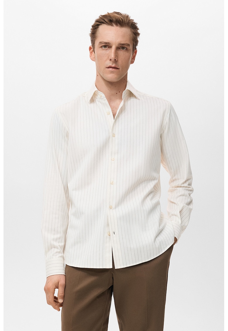 Раирана риза с копчета на яката - Слонова кост/Тъмно каки Mango