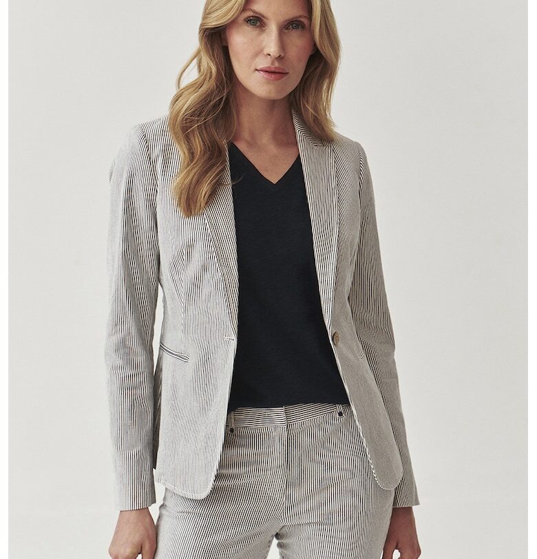 Раирано сако Karema с раздвоен ревер - Бял/Избеляло черно Tatuum