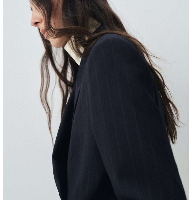 Раирано сако с модал и вълна на райе - Тъмносин Mango