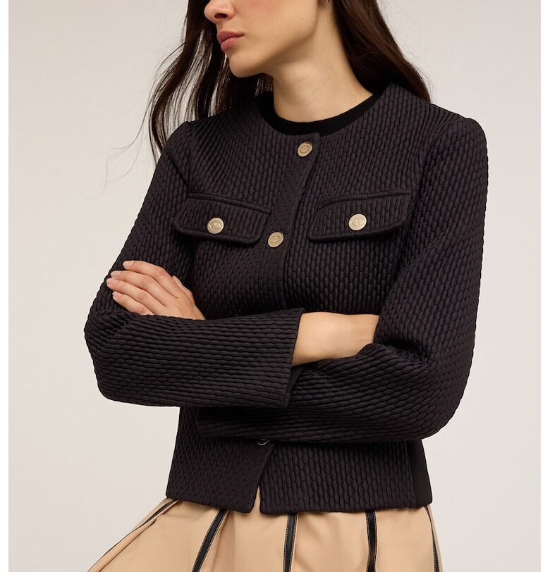 Релефно яке с капси - Черен Motivi