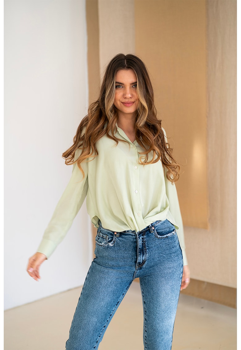 Риза Dorya с остра яка - Бледозелен Hermosa