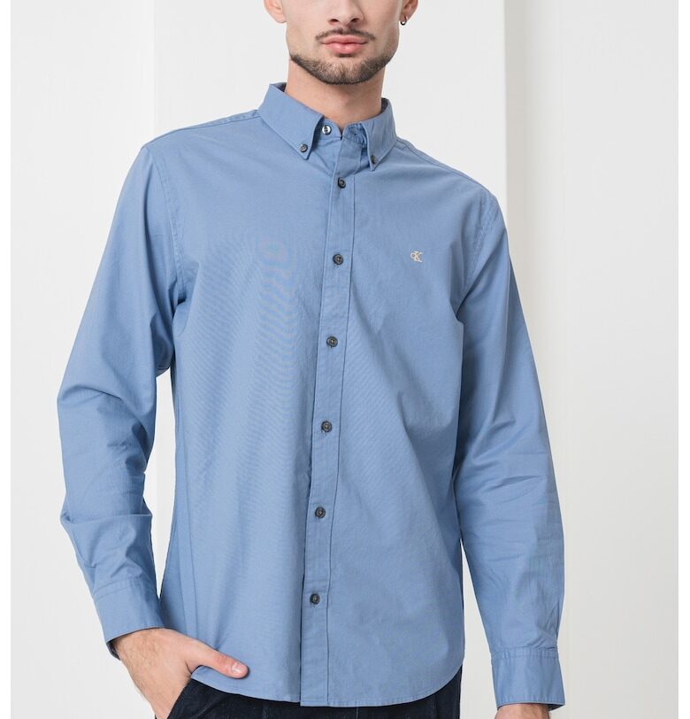 Риза с памук с копчета на яката - Прашно синьо CALVIN KLEIN JEANS