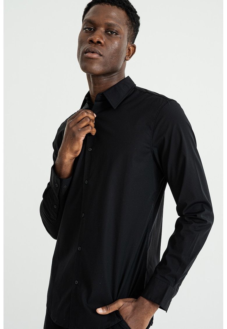 Риза с памук с остра яка - Черен CALVIN KLEIN