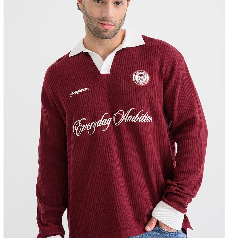 Рипсена блуза с яка и бродерии - Червен Pegador