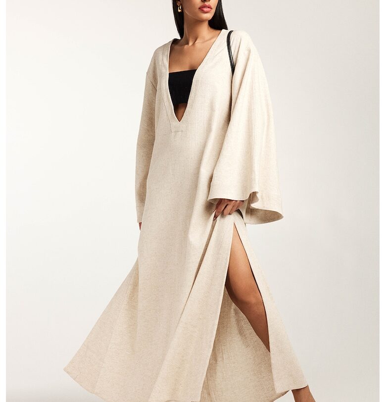 Рокля с лен - разкроени ръкави и дълбок шпиц - Светло бежово Alina Cernatescu