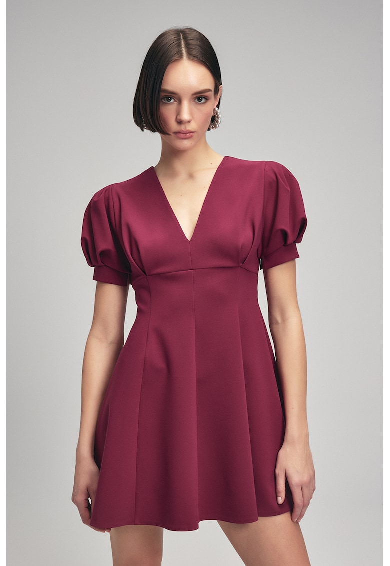 Рокля с шпиц и бухнали ръкави - Бордо adL