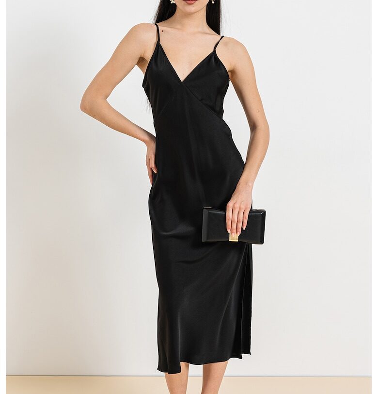 Рокля с шпиц и цепка встрани - Черен ARMANI EXCHANGE