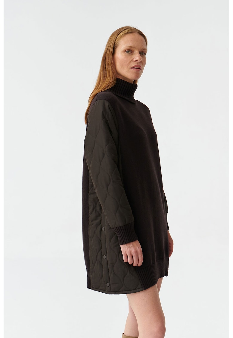 Рокля тип пуловер Ina с поло - Тъмнокафяв Tatuum