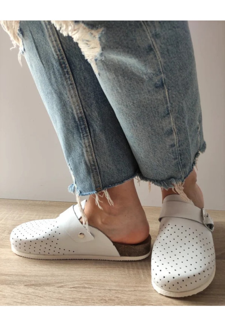 Саботи Медицински Дамски - Берна Бели - Бял Comoda