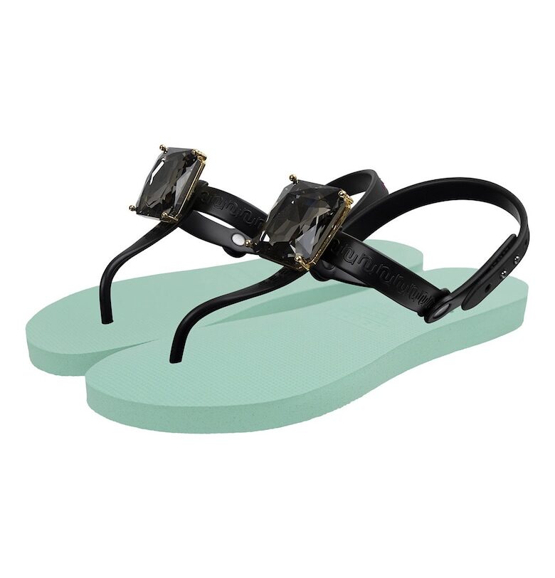 Сандали с разделител за палеца и декоративни камъни - Ментово зелено UZURII