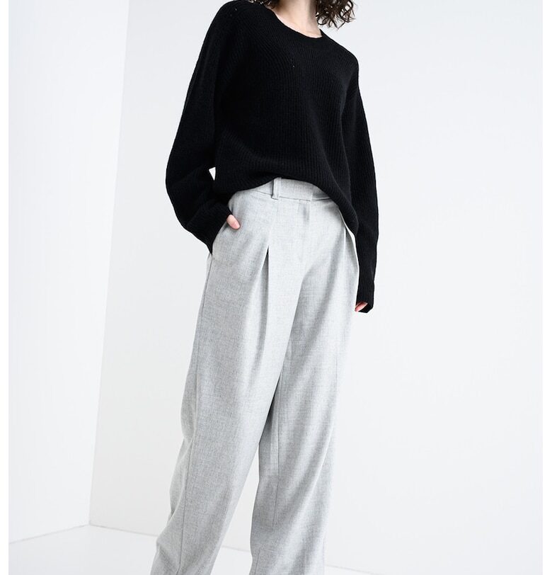 Свободен пуловер Fenne - Черен BOSS