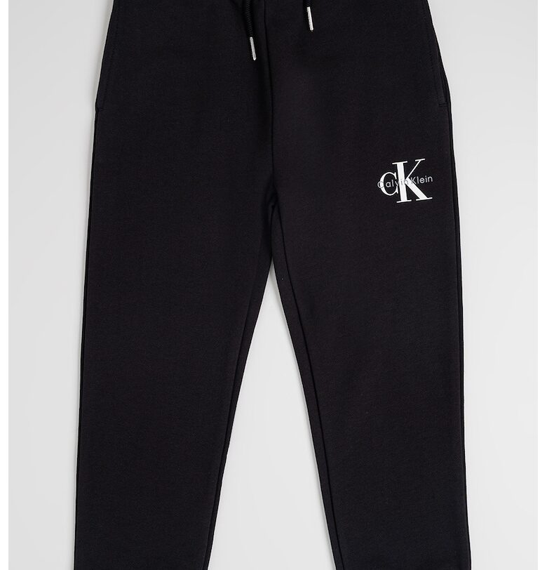 Свободен спортен панталон с лого - Черен CALVIN KLEIN