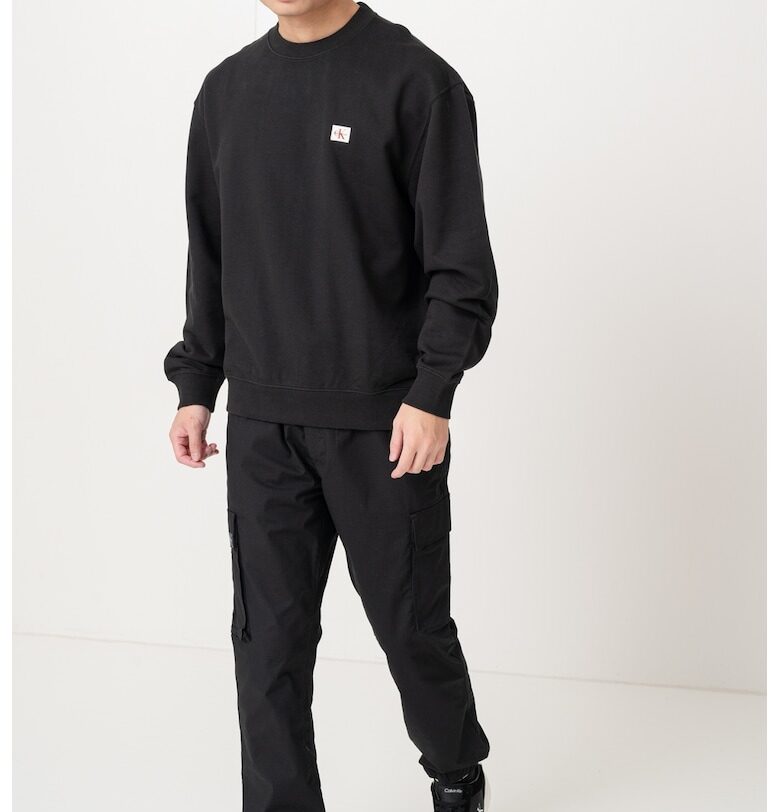 Свободен суитшърт с овално деколте - Черен CALVIN KLEIN JEANS