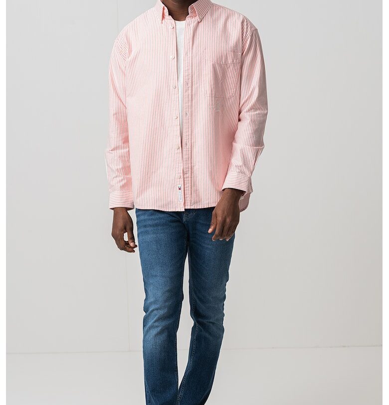 Свободна риза Oxford - Светлорозов Tommy Jeans