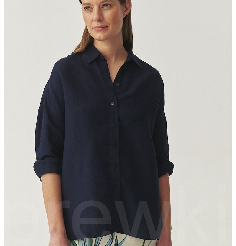 Свободна риза с лен с остра яка - Ултрамарин синьо Tatuum