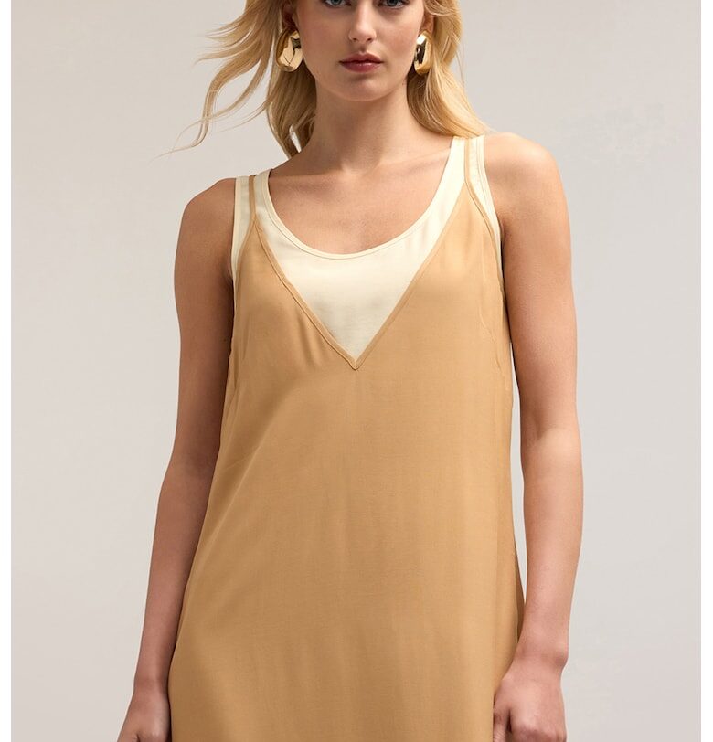 Свободна рокля - Карамел Motivi