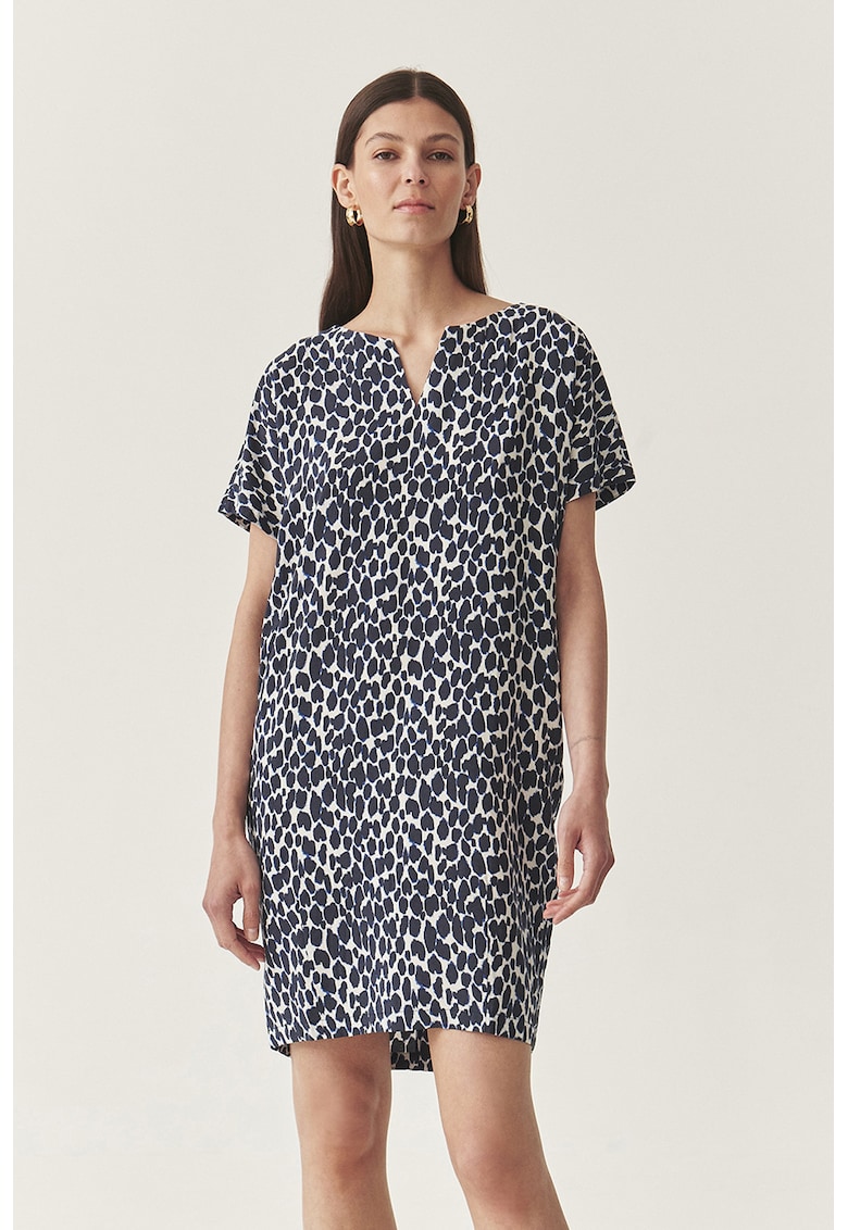 Свободна рокля с десен - Бял/Ултрамарин синьо Tatuum