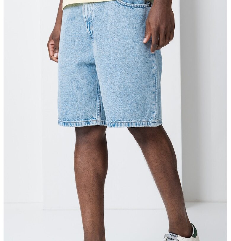 Свободни бермуди от деним - Светлосин CALVIN KLEIN JEANS