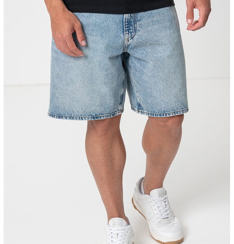 Свободни бермуди от деним - Светлосин GAP