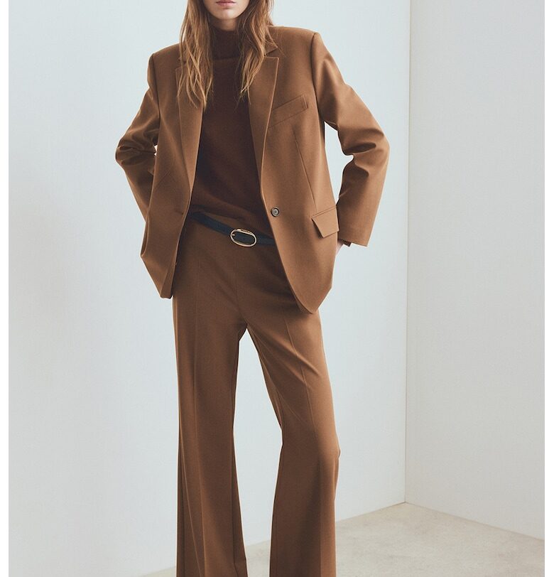 Свободно сако - Камел Mango