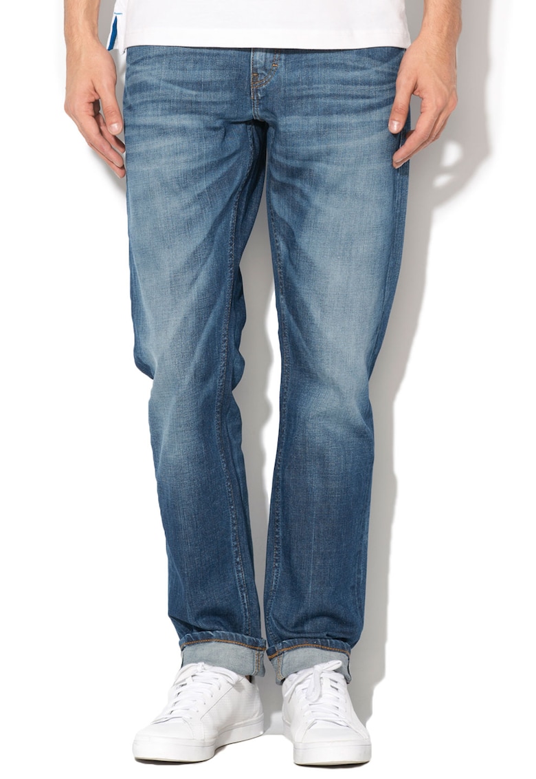 Сини прилепнали дънки със захабен ефект Mustang