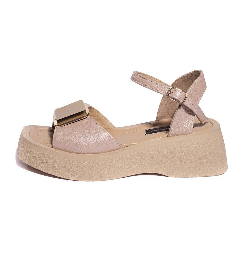 Скосени кожени сандали Tania - Бежов ESSTEFFA