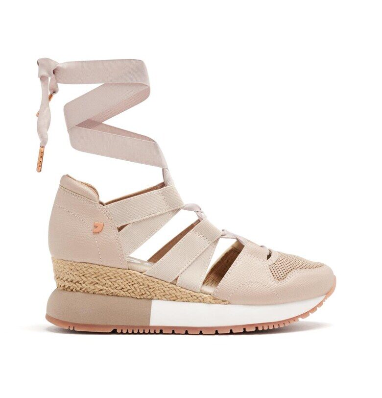 Скосени обувки Brooks - Бежов Gioseppo