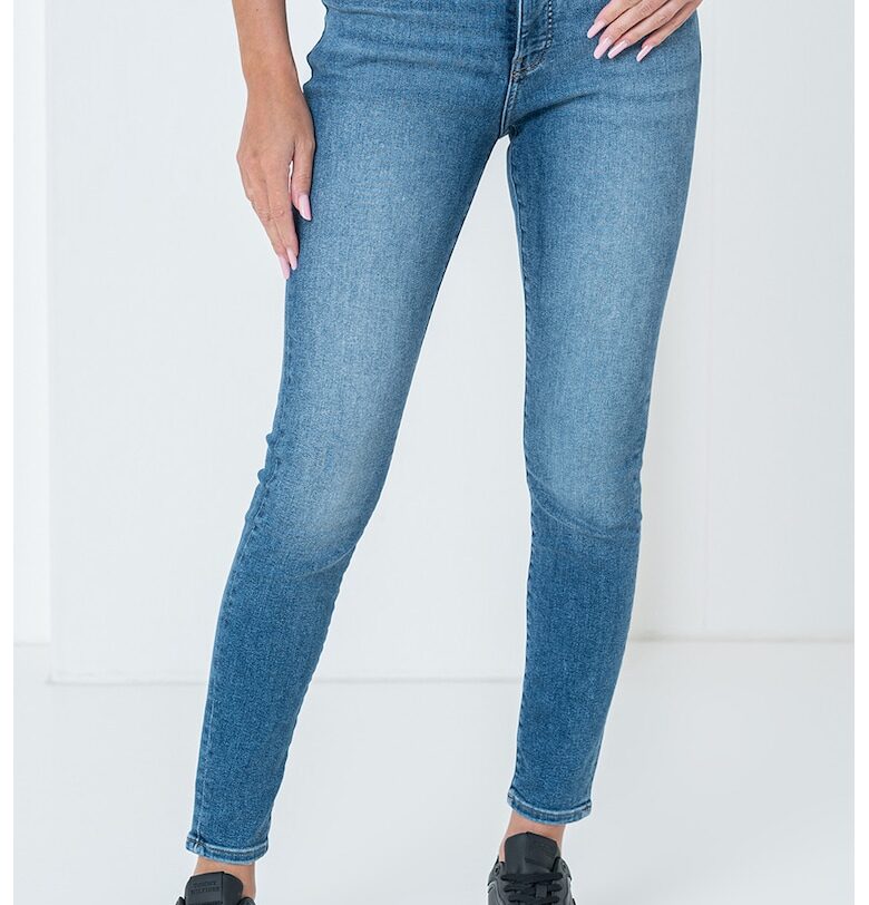 Скъсени скини дънки - Син меланж CALVIN KLEIN JEANS