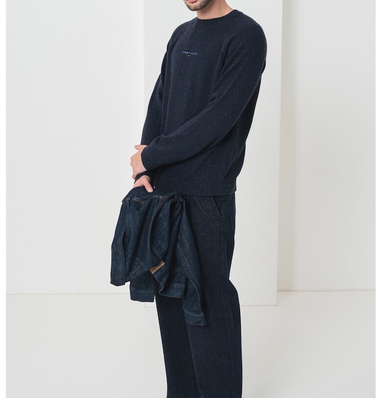 Слим пуловер с реглан ръкави - Ултрамарин синьо Tommy Jeans