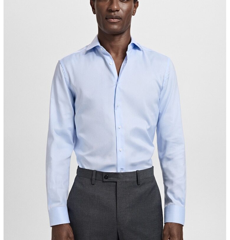 Слим риза с остра яка - Пастелносин Mango