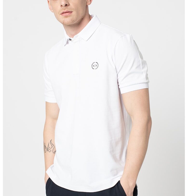 Слим тениска с яка и лого - Бял ARMANI EXCHANGE