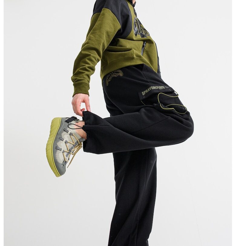 Спортен карго панталон Unleash The Shark - Черен Sprayground