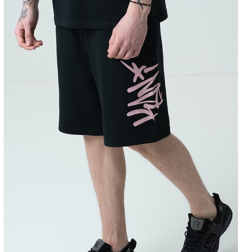 Спортни бермуди с лого - Черен/Светлорозов Karl Kani